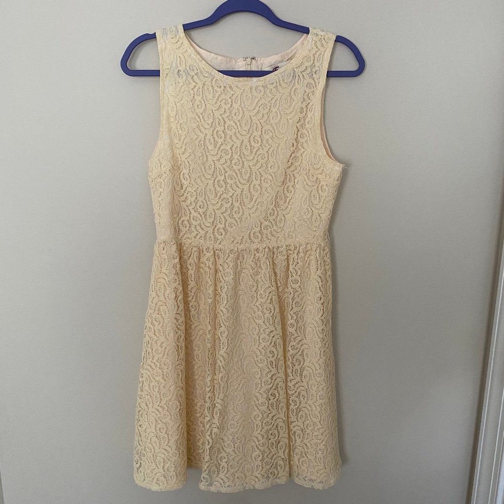 beautiful cream lace dress